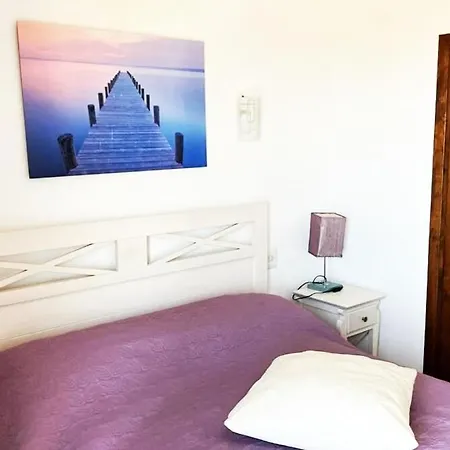 Townhouse- Romantic, Cute And Quiet Holiday home Moraira