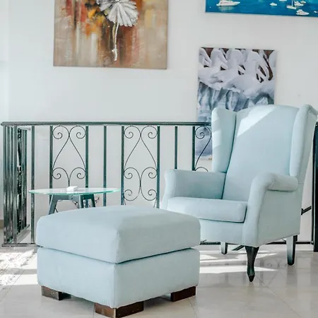 Townhouse- Romantic, Cute And Quiet Moraira