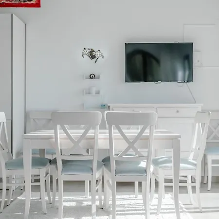 Townhouse- Romantic, Cute And Quiet Holiday home